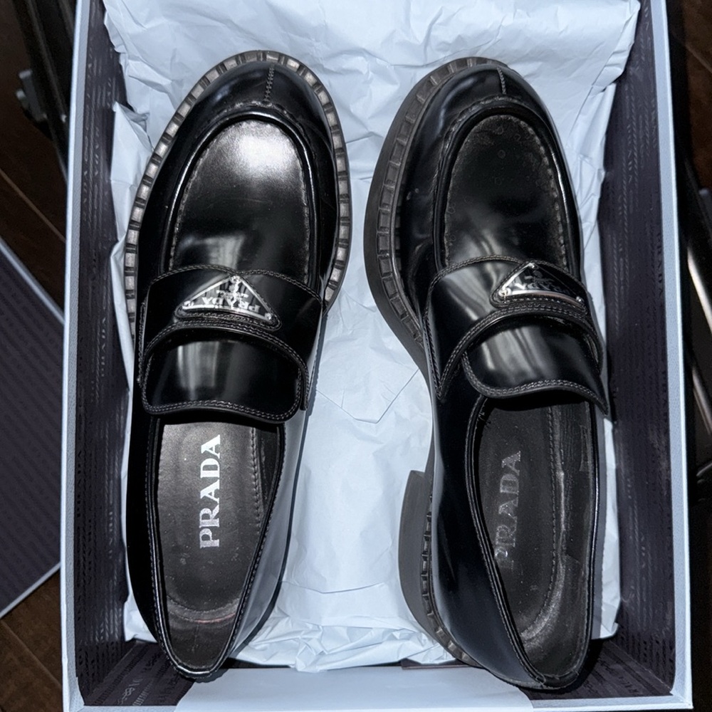 Prada Black Loafers - Picture 4 of 9